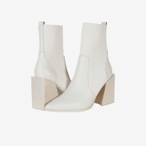 NWOT Steve Madden Tackle Boot